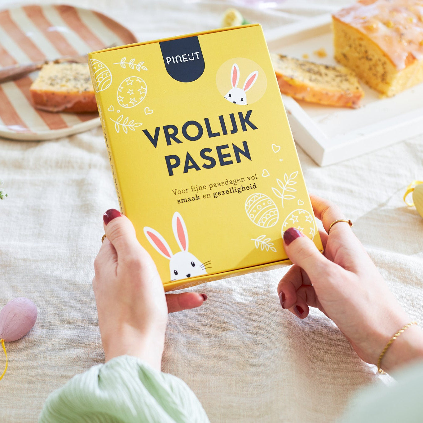 Pineut Brievenbuscadeau Vrolijk Pasen | Lemon Poppycake