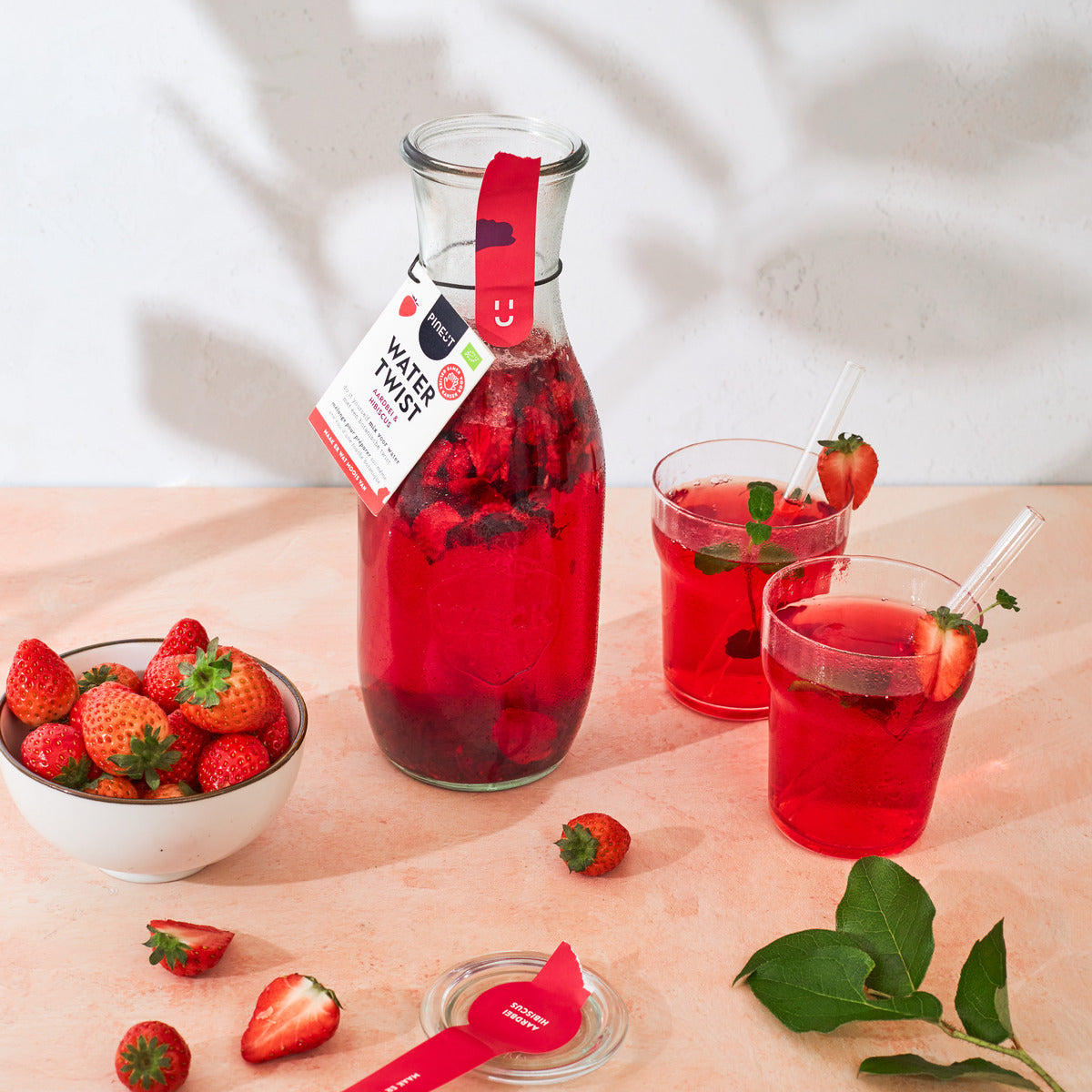 Watertwist | Karaf | Aardbei & Hibiscus BIO