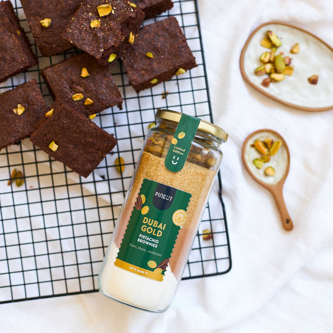 Dubai Gold Brownies | Limited edition | DIY cakemix