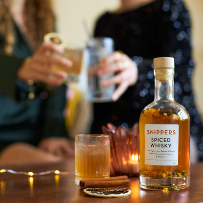 Coffret Botanicals Pack cadeau avec 3 verres – 3 préparations pour créer vos propres interprétations de whisky, gin & rhum – Cadeau premium